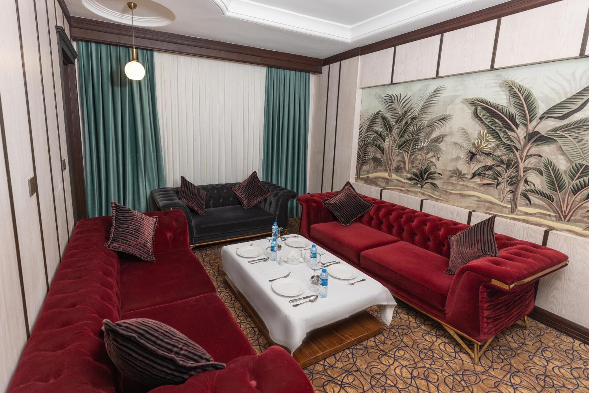 Dilshad Palace Hotel 代胡克 外观 照片